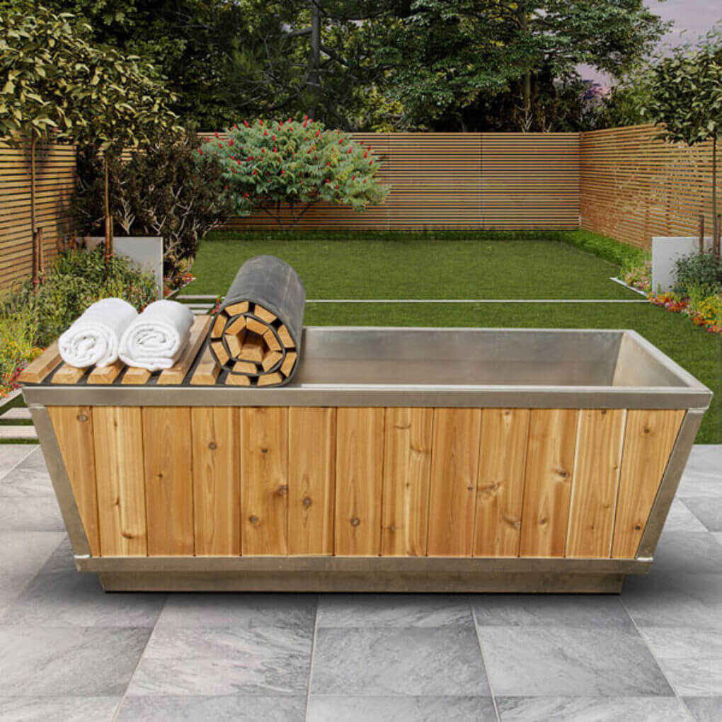 LeisureCraft Glacier Cold Plunge Tub 2